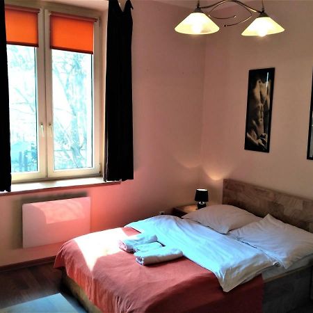 Akt Studio Apartment City Centre Cracovia Esterno foto